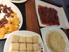 -周周有辣火锅馆(玖耀里店)