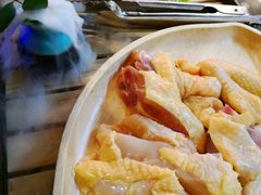 -尚尚仙·酸汤猪手·猪肚鸡火锅(华联万柳购物中心店)