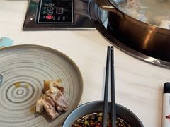 -喃喃椰·糟粕醋·椰子鸡火锅(七堡花园店)