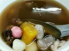 -六合夜市