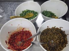 -湖南牛肉特色粉面(华屏路店)
