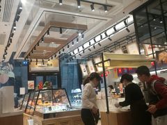 -罗森尼娜(德思勤店)