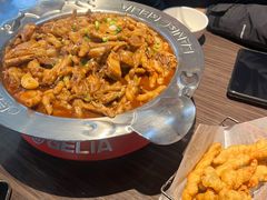 -胖哥俩肉蟹煲(淮安万达店)