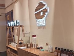 -煲仔皇腊味煲仔饭(经四万达店)