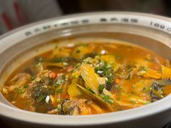 -魏铭鱼头捞饭(晋阳路店)