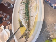 太湖三白-水上明月·湖景餐厅