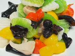 -7号院家宴.烧鸽子(门头沟店)