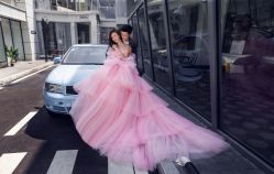 俏皮可爱-巴黎婚纱摄影工作室