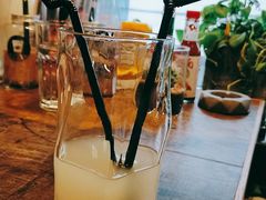 -HIGH FIVE哈福手工汉堡(桂林路店)