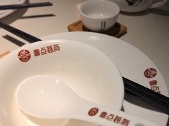 -粤点越有·茶点·粤菜(樵岭国际店)