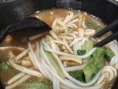 -桂在香知桂林米粉(红博中央公园店)