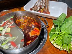 -乐山串串香老火锅(鼓楼店)