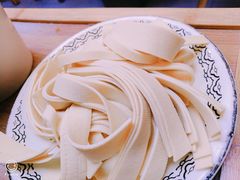 -曹丞相·地锅鸡·地锅鱼(武林店)