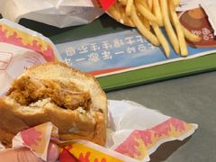 -麦当劳(国际社区店)