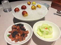 餐前水果-四季民福烤鸭店(外滩外白渡桥店)