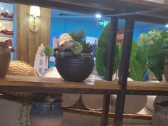 -领鲜活海鲜榴莲自助火锅(东门店)