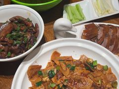-鱼头泡饭·湖北菜·非物质文化遗产(岳家嘴总店)