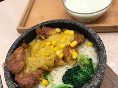 -佰搭果·广式茶餐厅(西华路店)