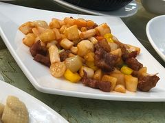 -明记海鲜城（新港西路店）-立体停车场