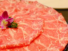 -鼎泰亨·海鲜牛肉餐厅(滨江店)