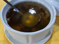 -鲤鱼塘农家山庄