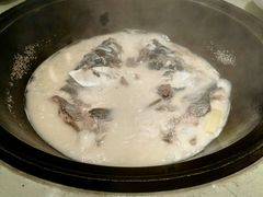 -陈大锅·岳阳鱼馆·地道岳阳菜(美食街店)