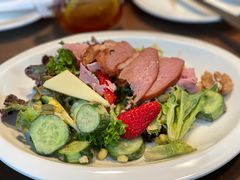 -松山湖凯悦酒店·Café自助餐厅·周末火舞秀表演