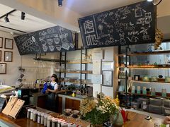 -唐咖精品咖啡(大理古城手冲店)