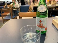 -文艺复兴百货(米兰大教堂广场店)