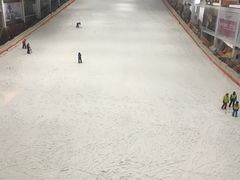 -乔波室内滑雪场