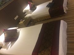 -南京双门楼宾馆(盐仓桥地铁站阅江楼店)