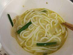 -在蒙自过桥米线
