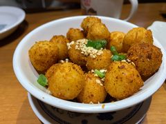 孜然小土豆-炉小二铜锅牛蛙•川湘菜(三里屯店)