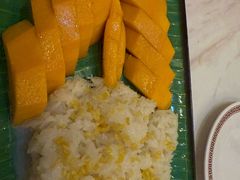 -光海鲜鱼翅餐厅(叻差拉披色路店)