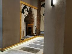 -墨居上隐·院子里火锅(峨眉店)