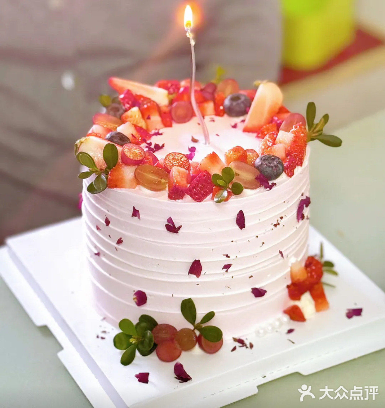 这是一束玫瑰花🌹么?不,这是个蛋糕🍰🔥