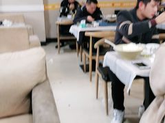 大堂-正宗简阳羊肉汤(荣盛·布鲁明顿广场店)