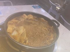 -运气牛自助酱大骨火锅(南京东路店)