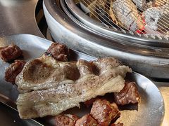 -伍丁·烤牛肋(和平东桥店)