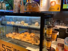 面包甜点陈列柜-麦当劳(宝山大厦店)