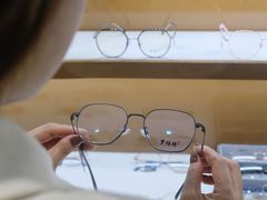 -罗伯特眼镜·蔡司官方授权(罗湖国贸店)