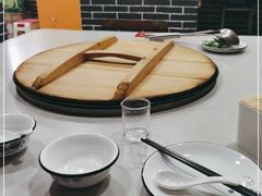 -小火炕铁锅炖鱼