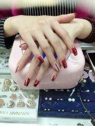 悠大宝的美甲店-anni美甲店