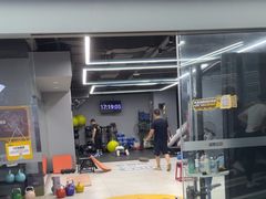 -超鹿运动(五四路恒力城店)