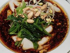 -江城小馆陕南妈妈菜·全球旅行餐厅(钟楼店)