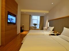 床-全季酒店(郑州建设路碧沙岗地铁站店)