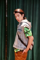 -变画·发型STUDIO