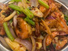 -凤凰路何眼镜香辣蟹(花果园店)