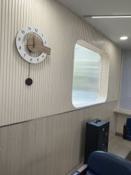 -PE SALON