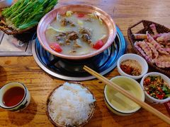-阿婆情腊排骨火锅·野生菌季(古城旗舰店)
